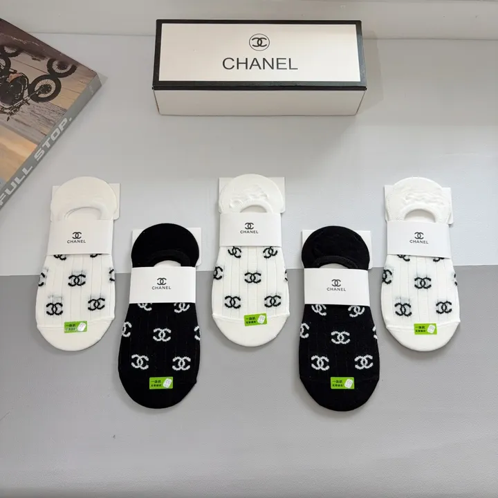 スーパーコピー シャネル 靴下