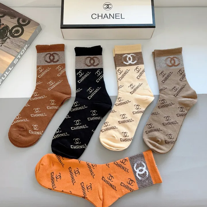 スーパーコピー シャネル 靴下