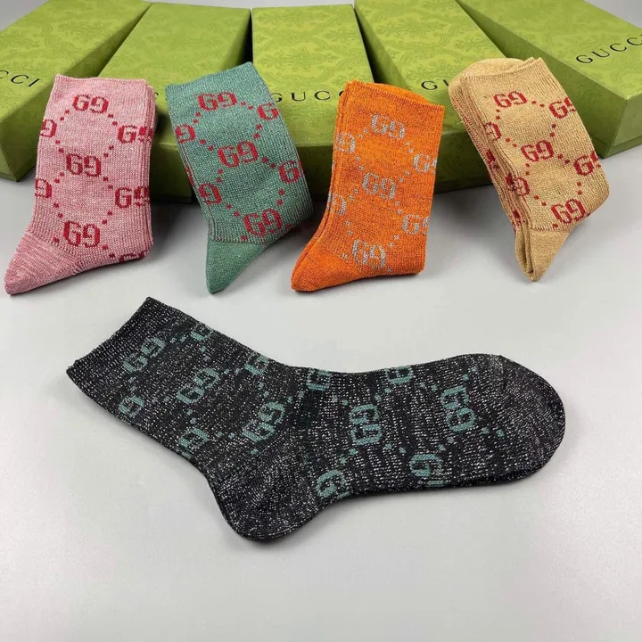 スーパーコピー グッチ 靴下