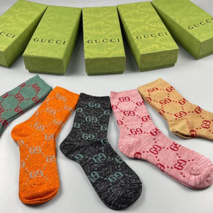 スーパーコピー グッチ 靴下