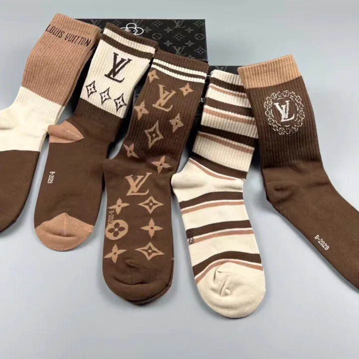 スーパーコピー ルイヴィトン 靴下