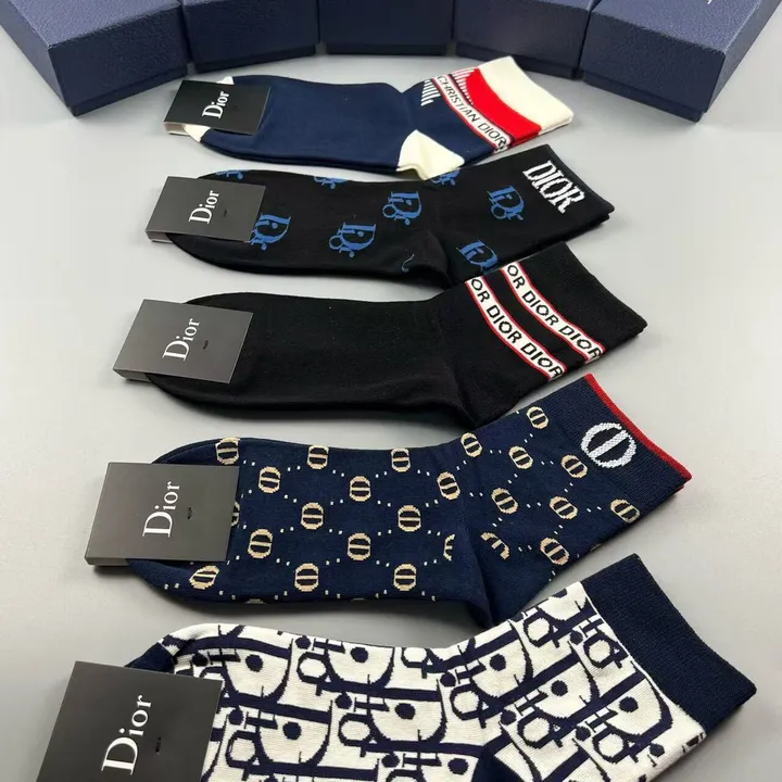 スーパーコピー ディオール 靴下