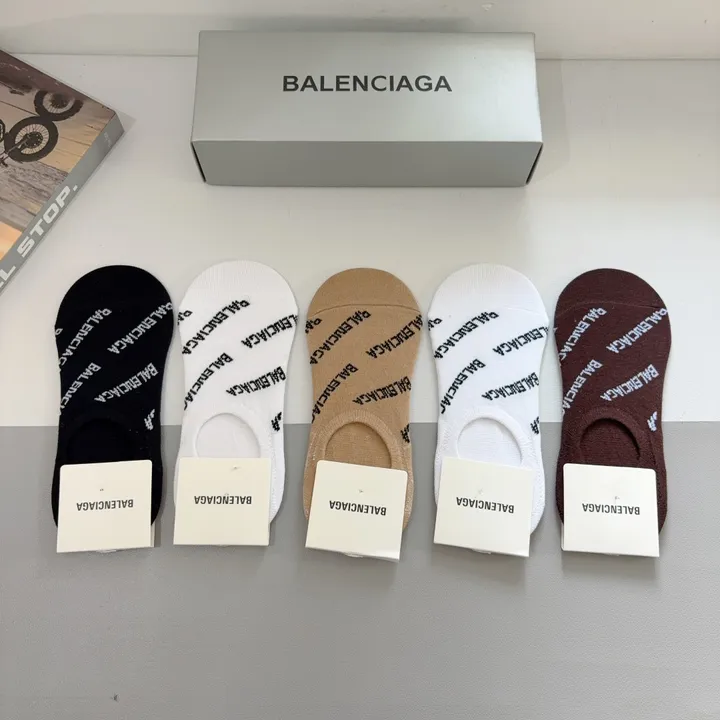 スーパーコピー バレンシアガ 靴下