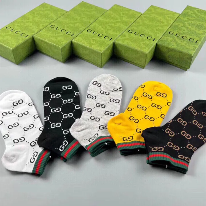 スーパーコピー グッチ 靴下