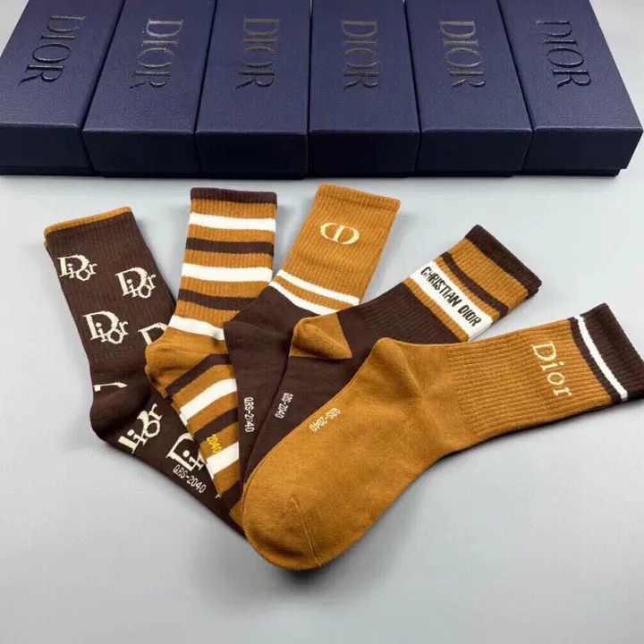 スーパーコピー ディオール 靴下
