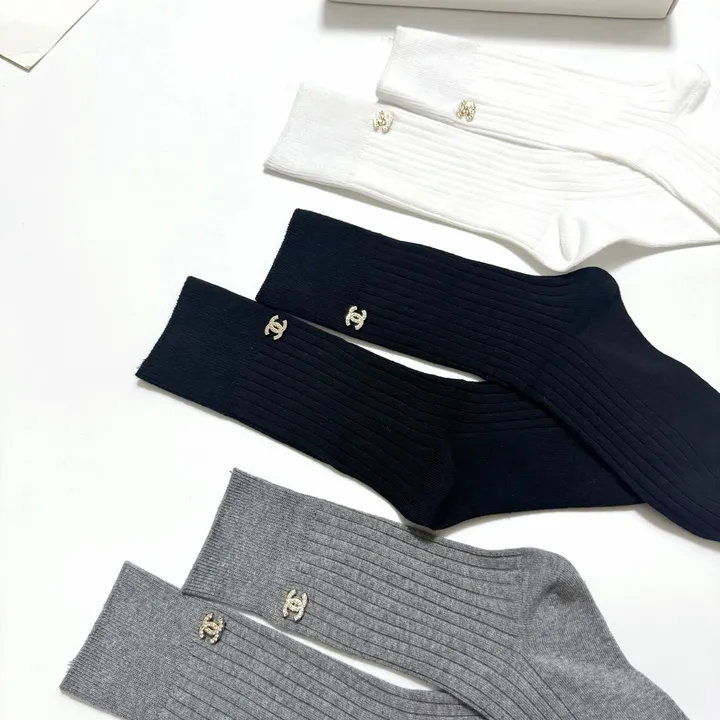 スーパーコピー シャネル 靴下