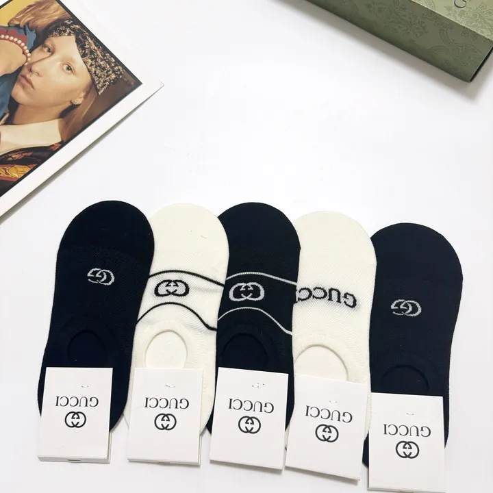 スーパーコピー グッチ 靴下