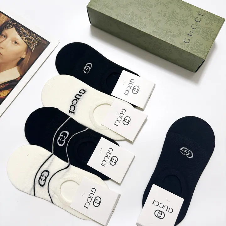 スーパーコピー グッチ 靴下