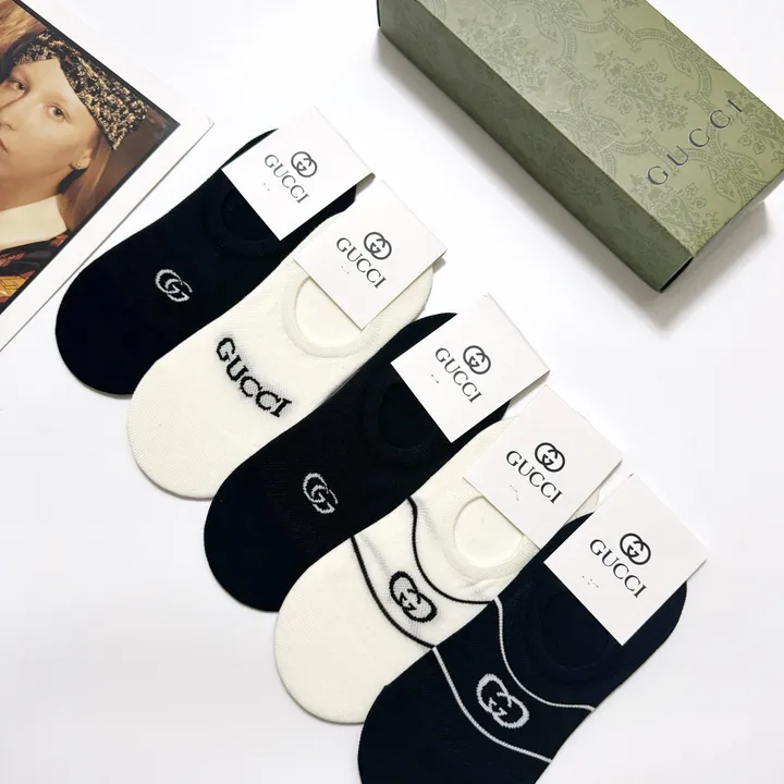 スーパーコピー グッチ 靴下