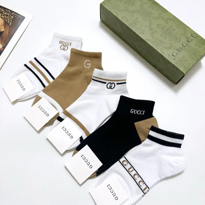 スーパーコピー グッチ 靴下