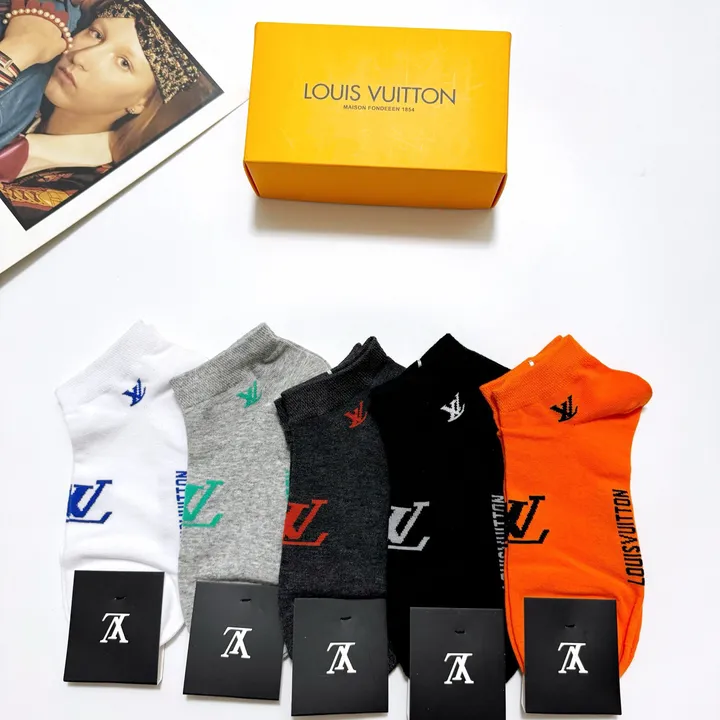 スーパーコピー ルイヴィトン 靴下