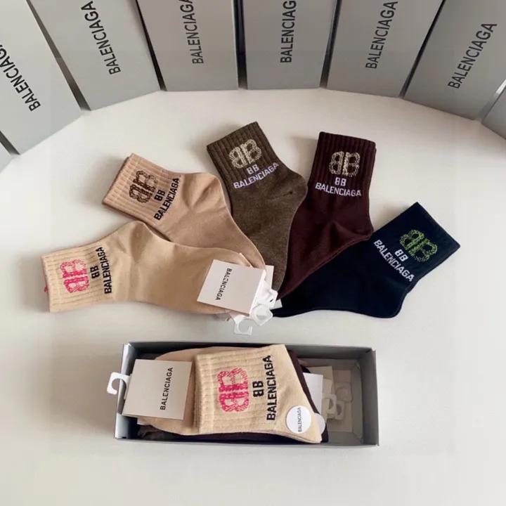 スーパーコピー バレンシアガ 靴下