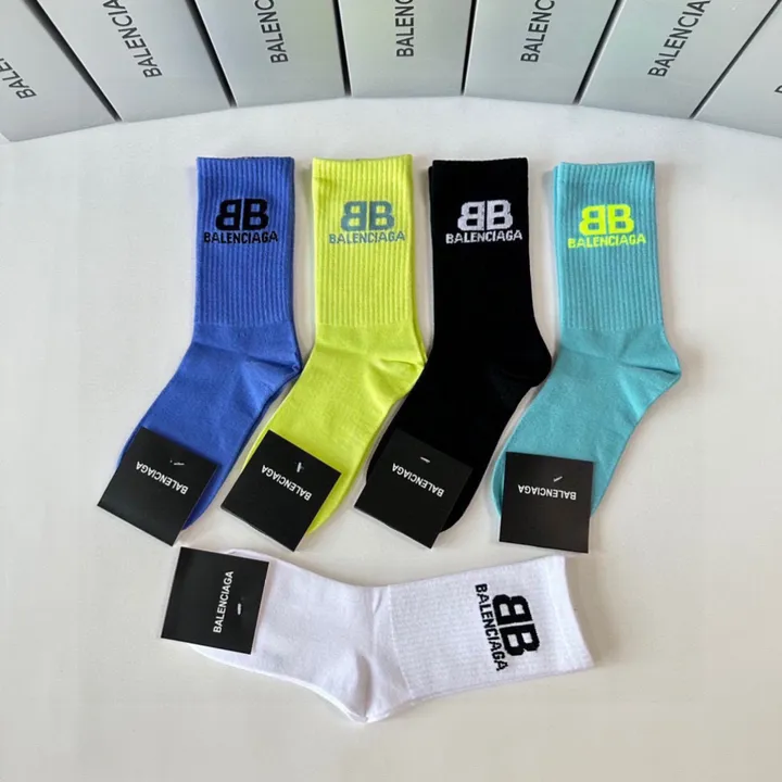 スーパーコピー バレンシアガ 靴下