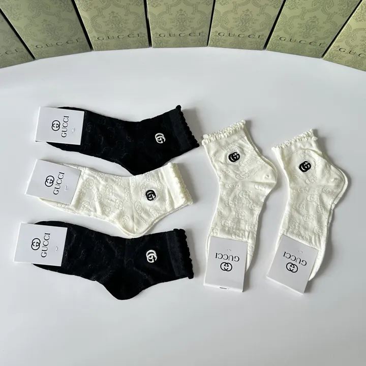 スーパーコピー グッチ 靴下