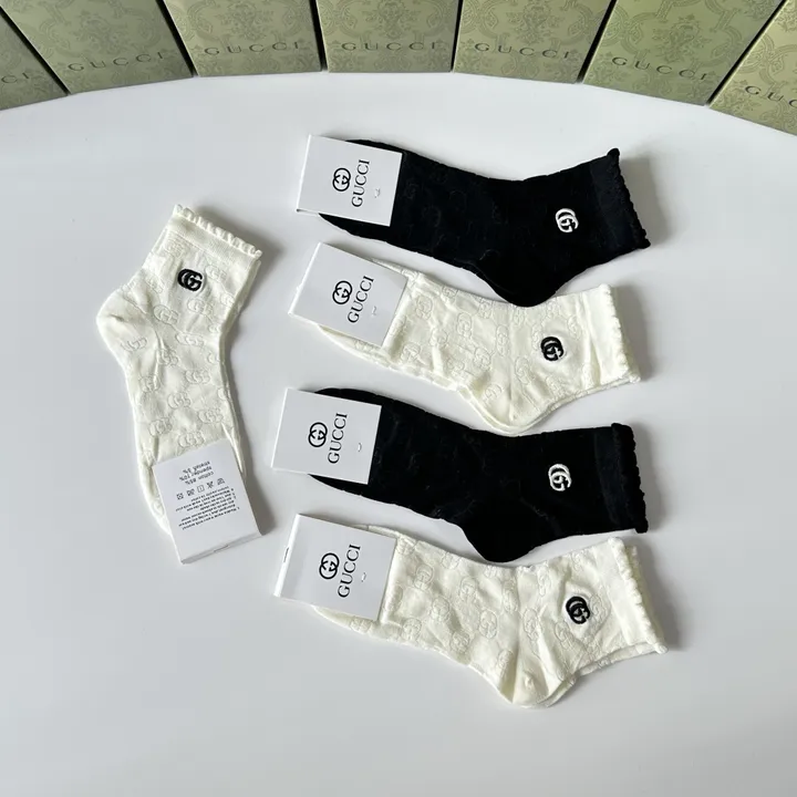 スーパーコピー グッチ 靴下