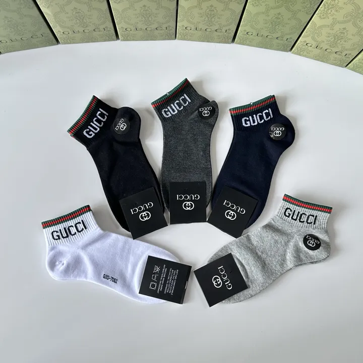スーパーコピー グッチ 靴下
