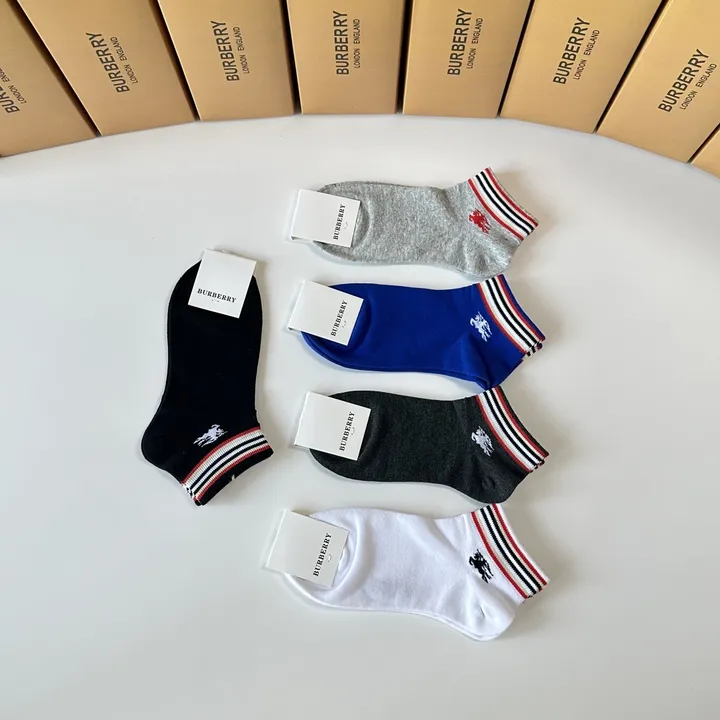 スーパーコピー バーバリー ス 靴下