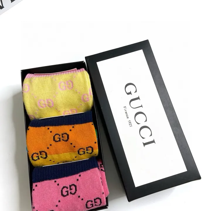 スーパーコピー グッチ 靴下