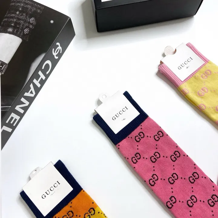 スーパーコピー グッチ 靴下