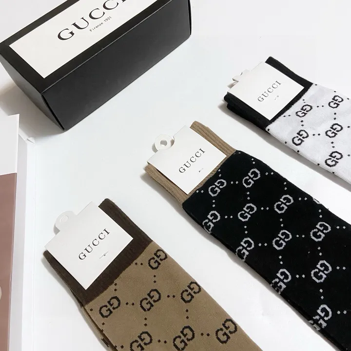 スーパーコピー グッチ 靴下