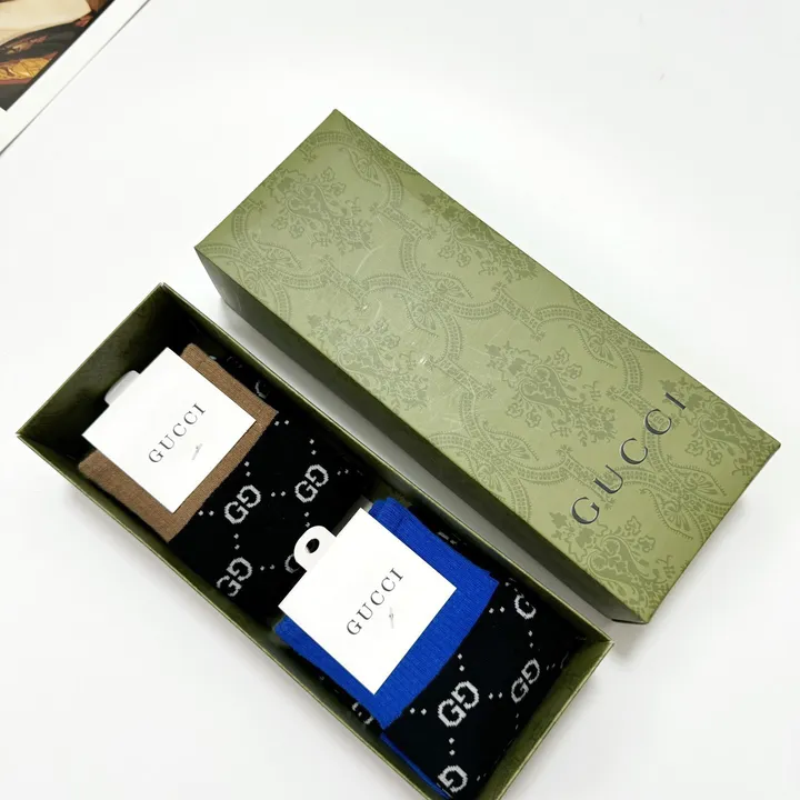 スーパーコピー グッチ 靴下