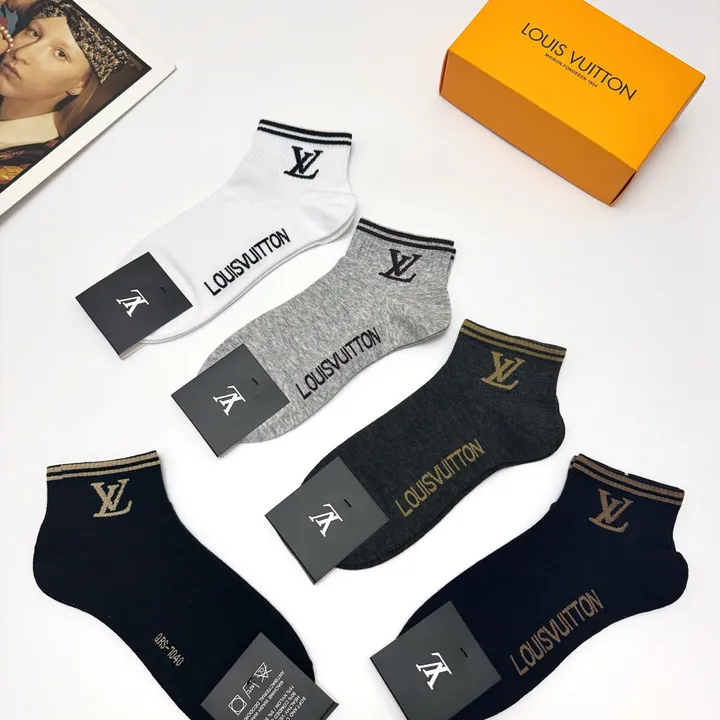 スーパーコピー ルイヴィトン 靴下