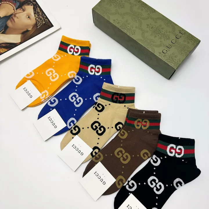 スーパーコピー グッチ 靴下