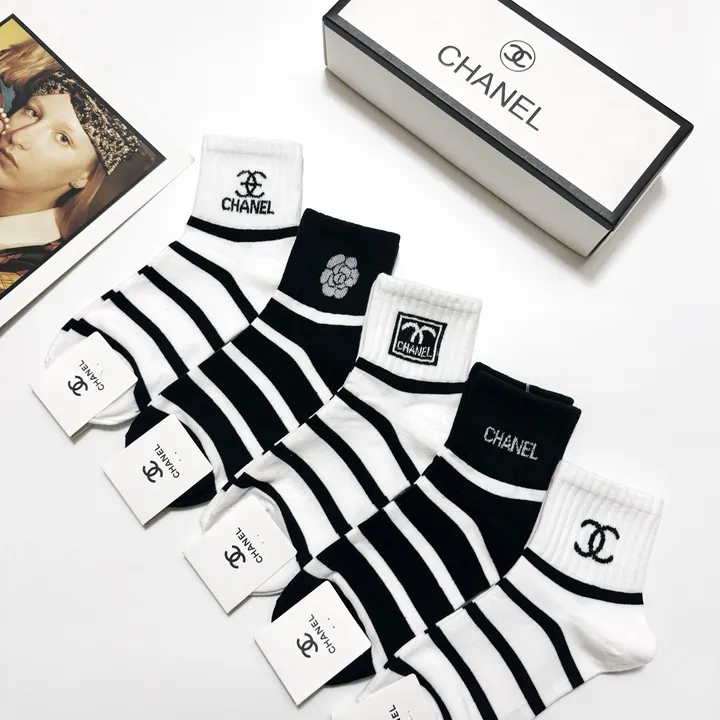 スーパーコピー シャネル 靴下