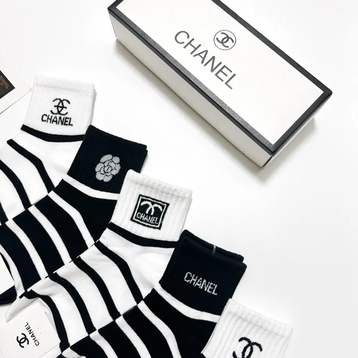 スーパーコピー シャネル 靴下