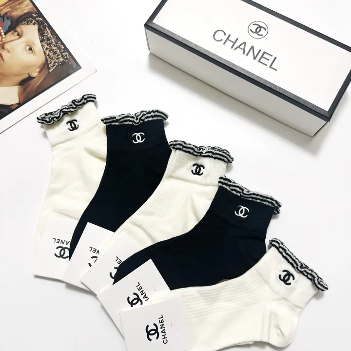 スーパーコピー シャネル 靴下