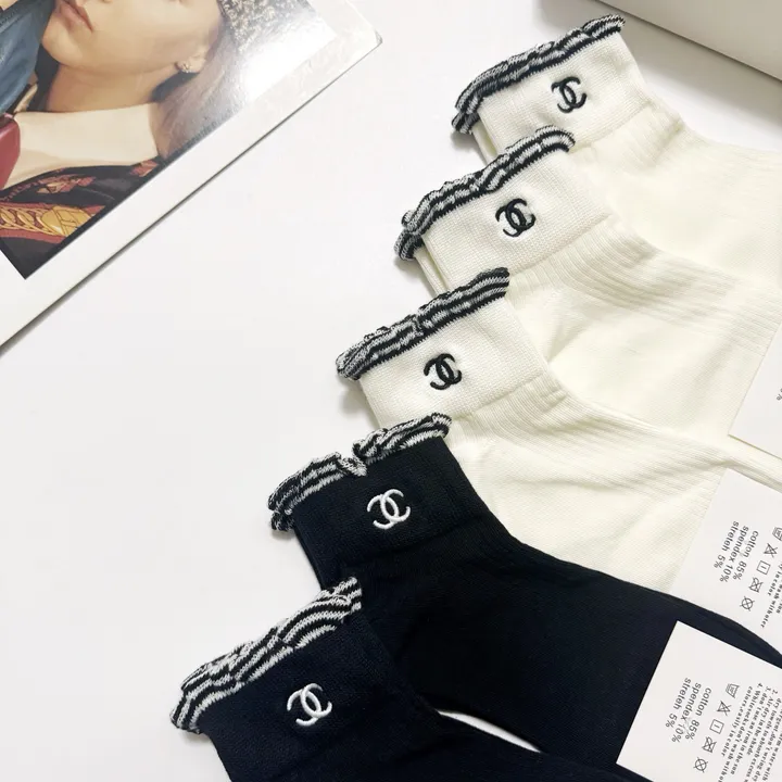 スーパーコピー シャネル 靴下