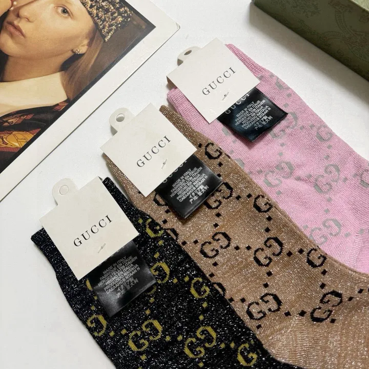 スーパーコピー グッチ 靴下