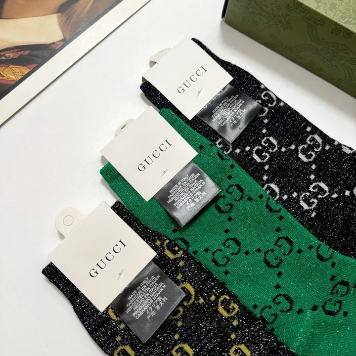 スーパーコピー グッチ 靴下
