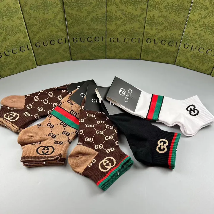 スーパーコピー グッチ 靴下