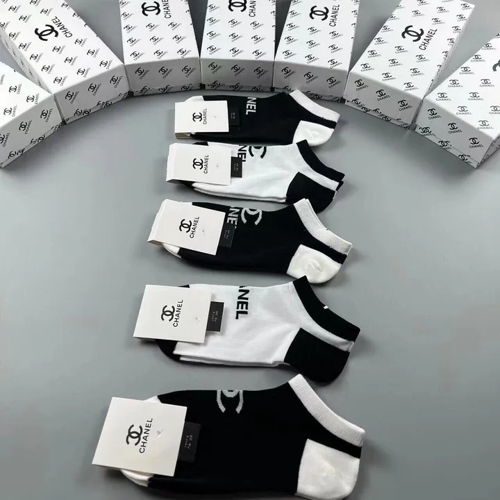 スーパーコピー シャネル 靴下