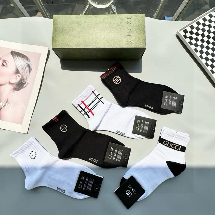 スーパーコピー グッチ 靴下