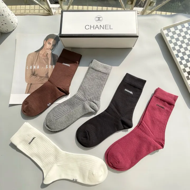 スーパーコピー シャネル 靴下