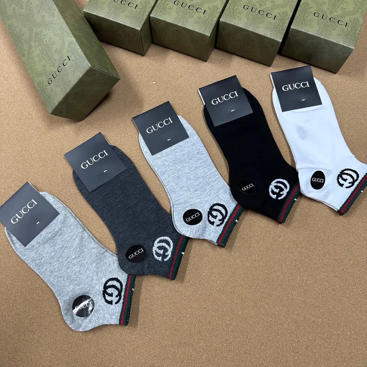 スーパーコピー グッチ 靴下