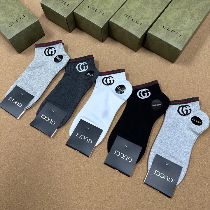 スーパーコピー グッチ 靴下