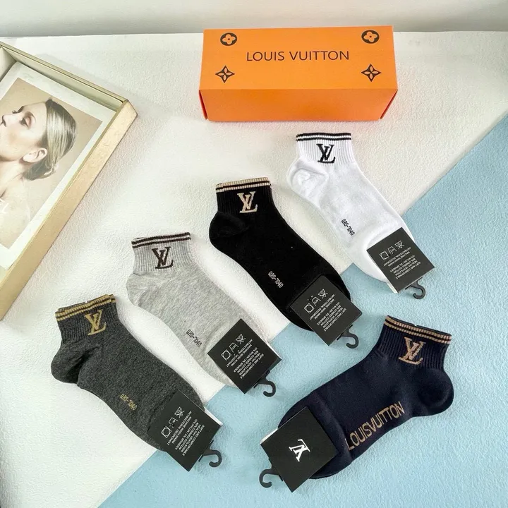 スーパーコピー ルイヴィトン 靴下