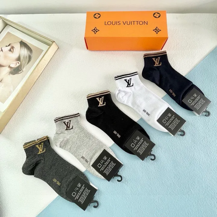 スーパーコピー ルイヴィトン 靴下