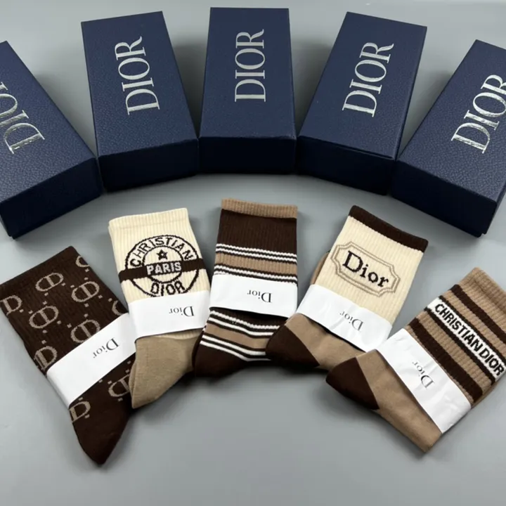 スーパーコピー ディオール 靴下