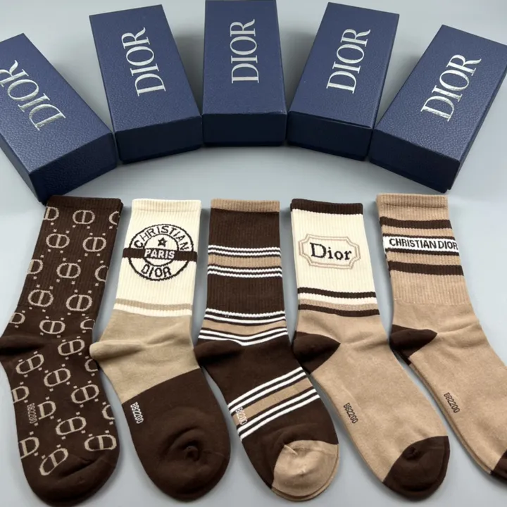 スーパーコピー ディオール 靴下