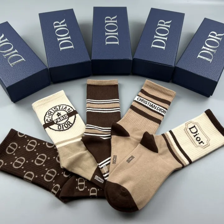 スーパーコピー ディオール 靴下