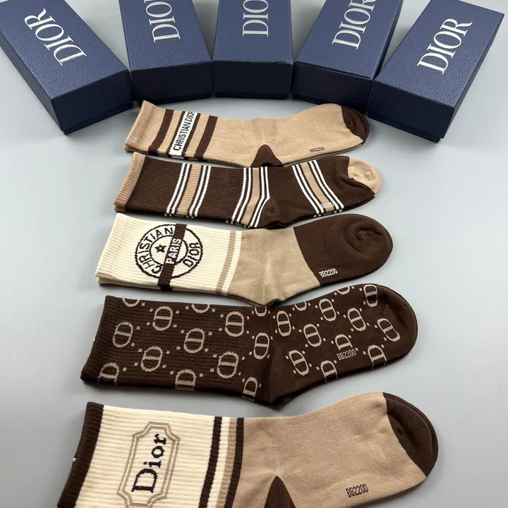 スーパーコピー ディオール 靴下
