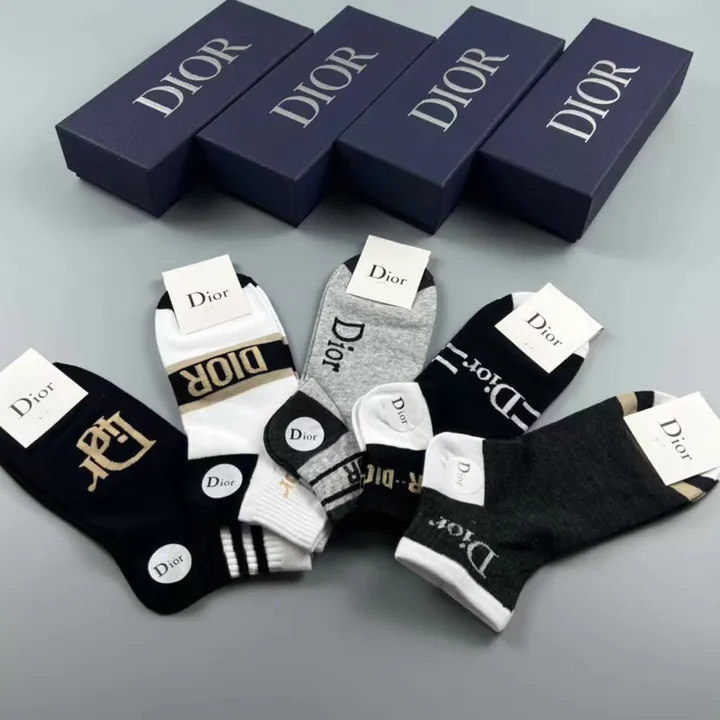 スーパーコピー ディオール 靴下