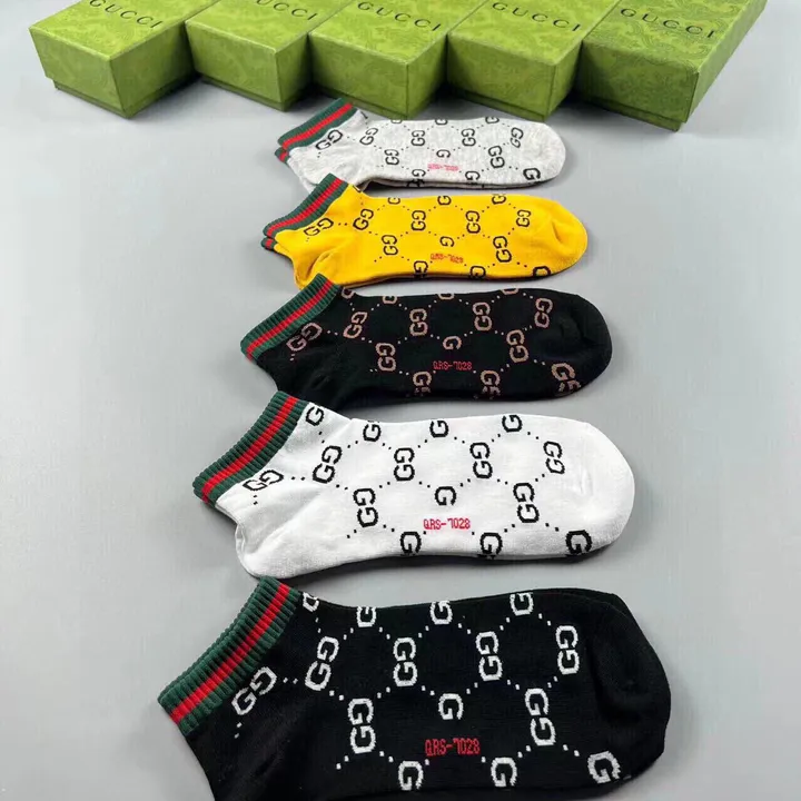 スーパーコピー グッチ 靴下