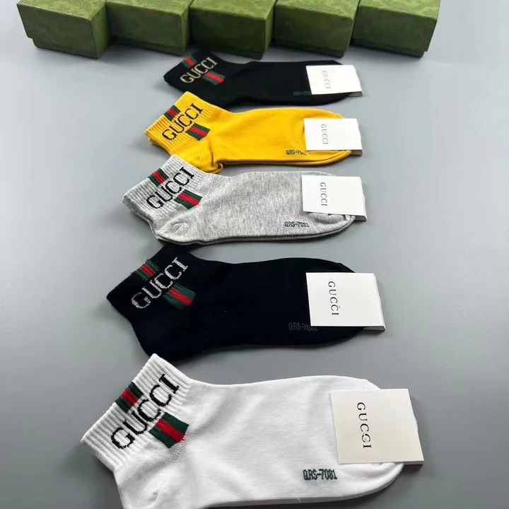 スーパーコピー グッチ 靴下