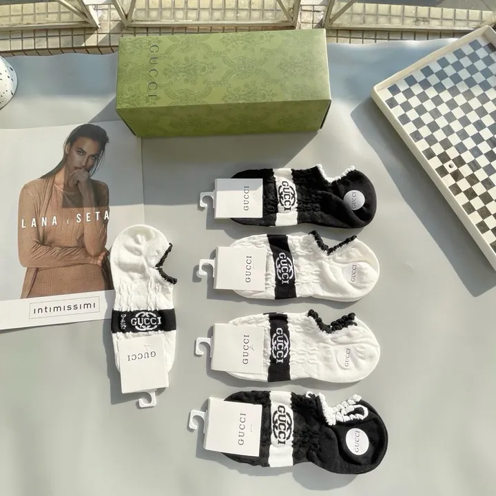 スーパーコピー グッチ 靴下