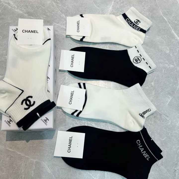 スーパーコピー シャネル 靴下